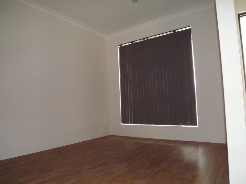 19 Mason Cres, Port Denison WA 6525