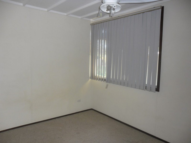 5 TOUCHE STREET, Three Springs WA 6519