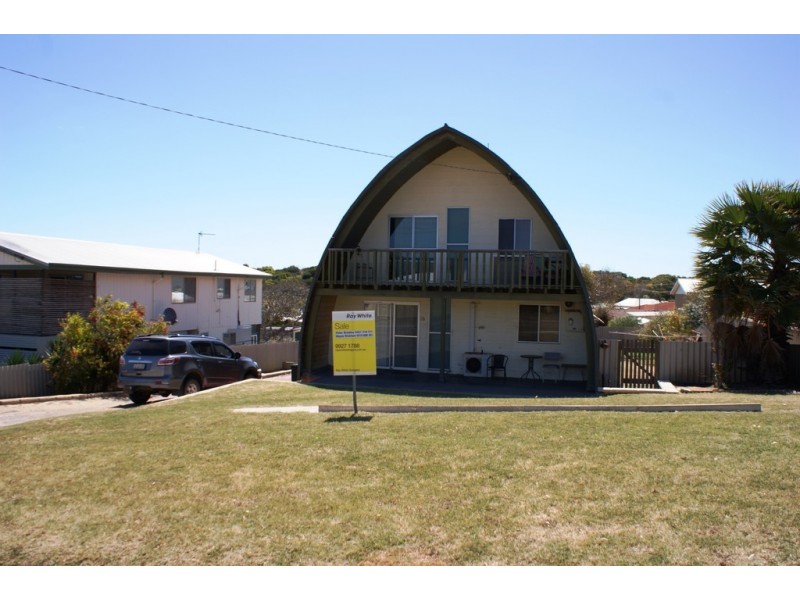 16 Downes Way, Port Denison WA 6525