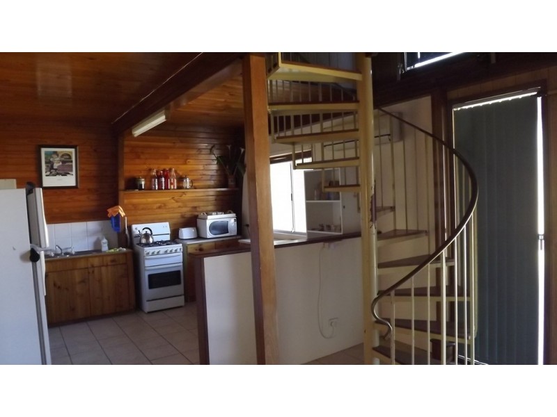 16 Downes Way, Port Denison WA 6525