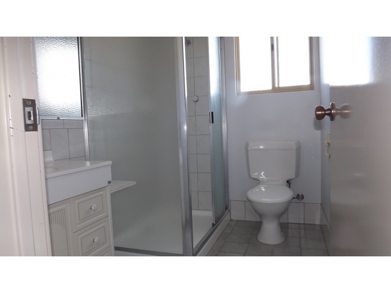 18 Bartlett Place, Port Denison WA 6525