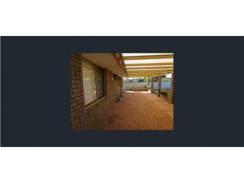 11 Seaview Court, Port Denison WA 6525