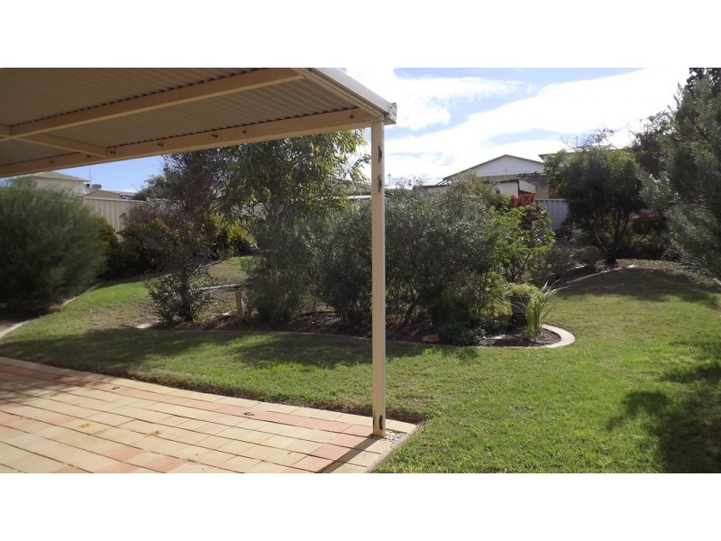 14 Peterwangey Place, Port Denison WA 6525