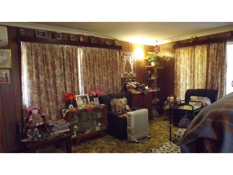 22 Downes Way, Port Denison WA 6525