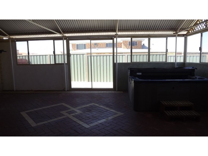 30 TURTON HEIGHTS, Dongara WA 6525