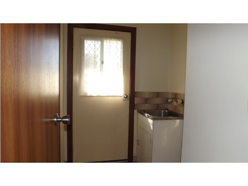 22 Dodd Street, Dongara WA 6525