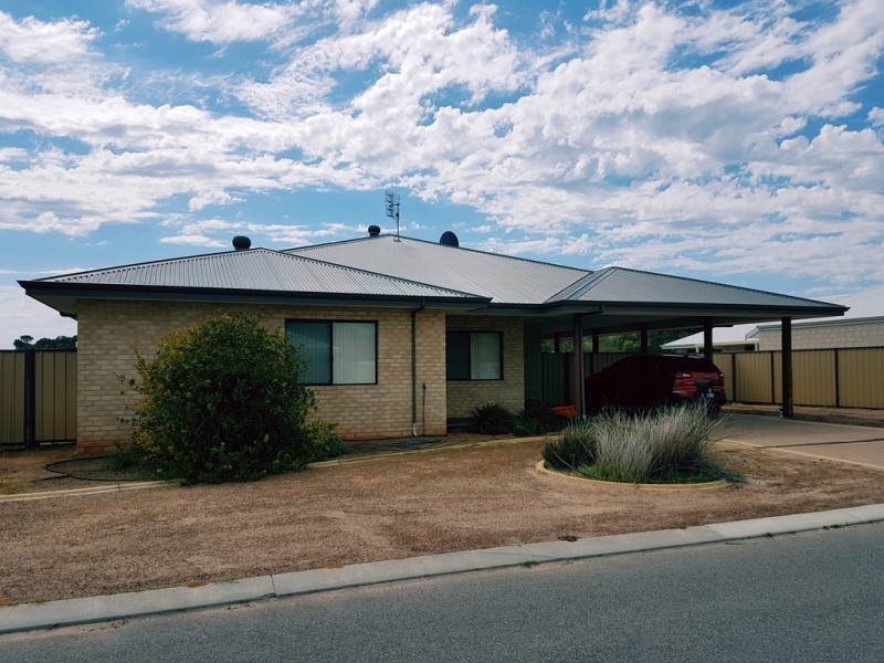 8 Cuff Way, Port Denison WA 6525