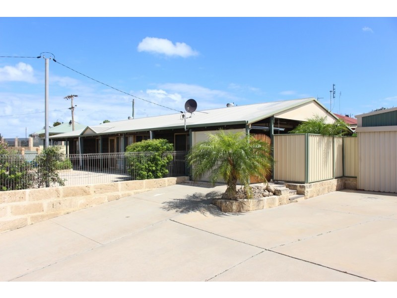 233 Point Leander Drive, Port Denison WA 6525