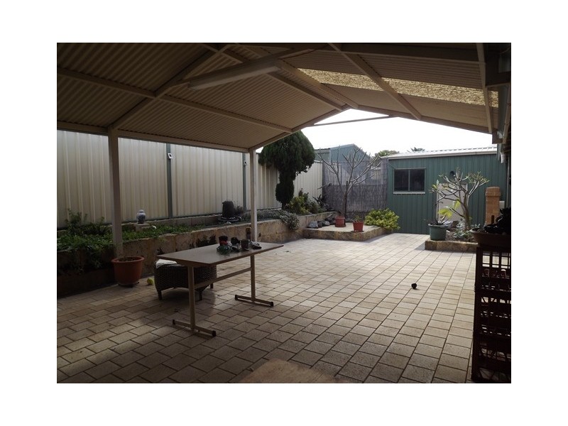 233 Point Leander Drive, Port Denison WA 6525