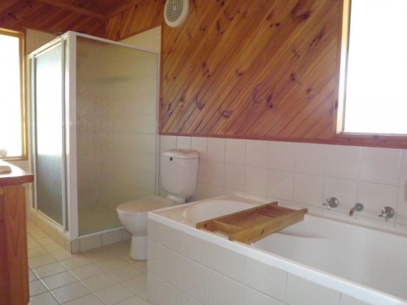 233 Point Leander Drive, Port Denison WA 6525