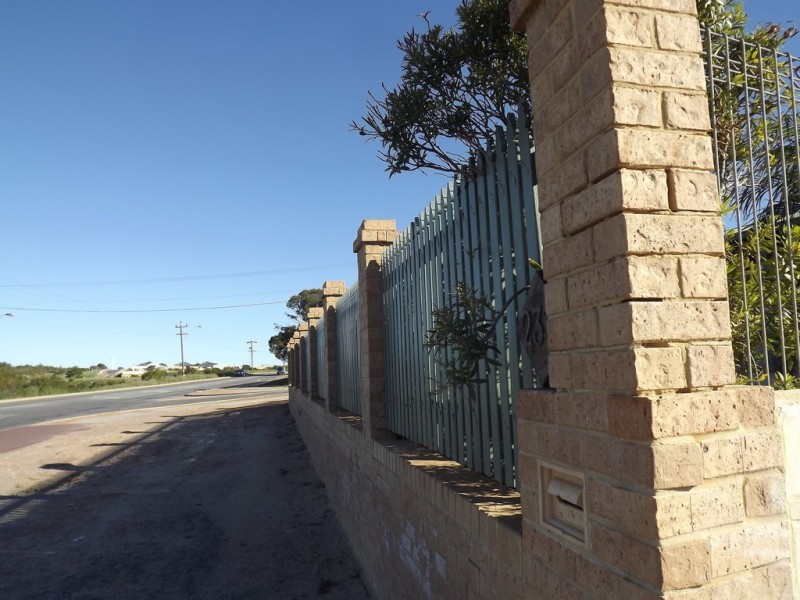 233 Point Leander Drive, Port Denison WA 6525