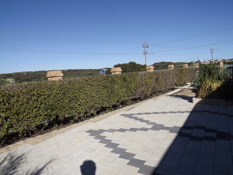 233 Point Leander Drive, Port Denison WA 6525