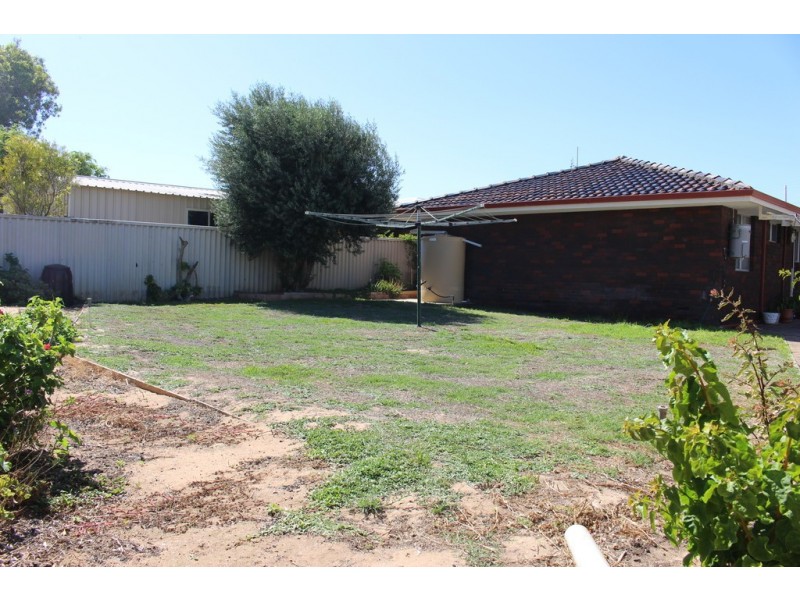 165 Point Leander Dve, Port Denison WA 6525