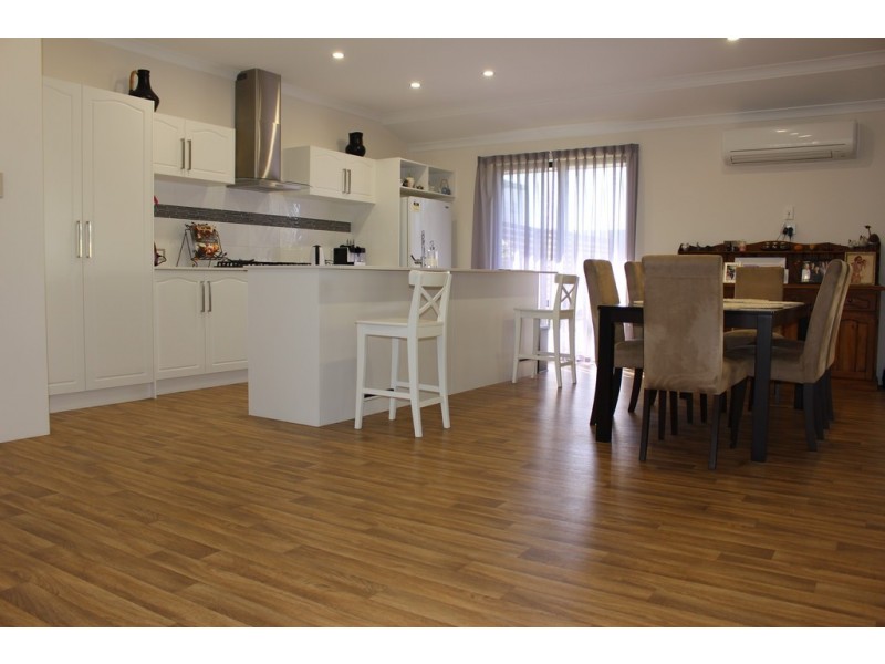 25 Mason Crescent, Port Denison WA 6525