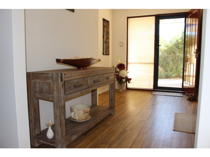 25 Mason Crescent, Port Denison WA 6525