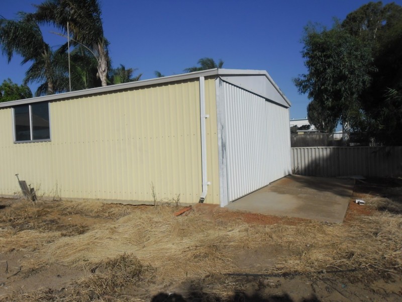 27 Caron Street, Carnamah WA 6517