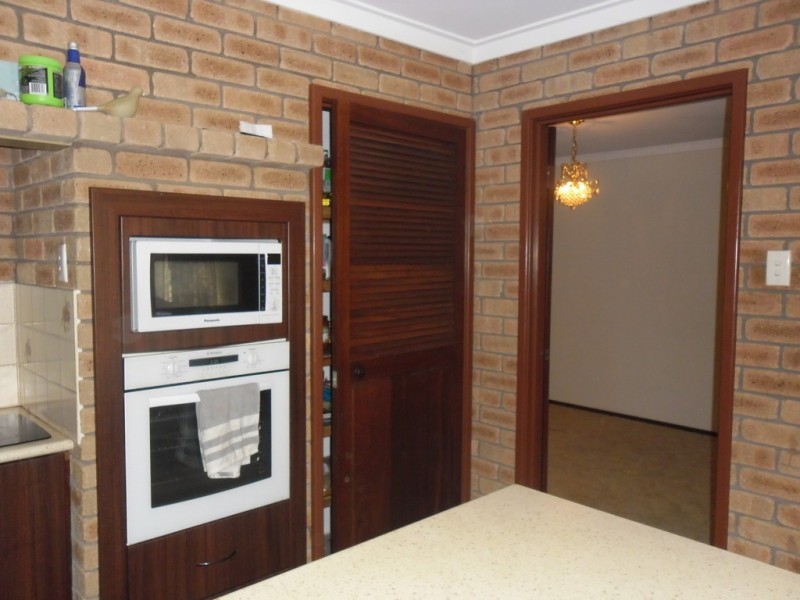 27 Caron Street, Carnamah WA 6517