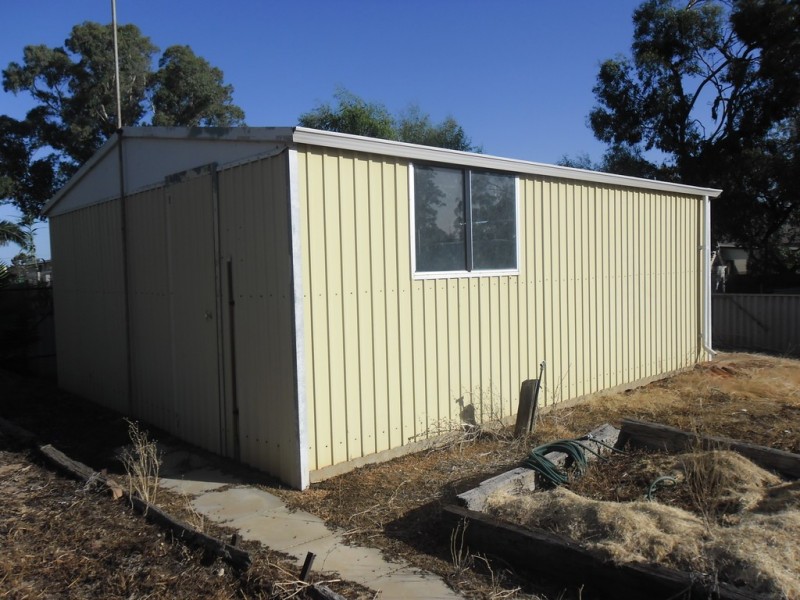 27 Caron Street, Carnamah WA 6517