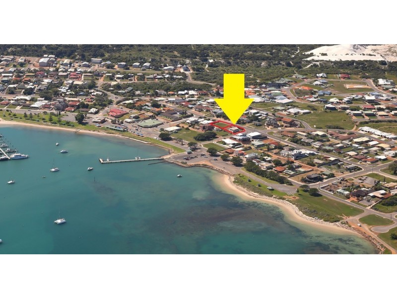 5 Samuel Street, Port Denison WA 6525