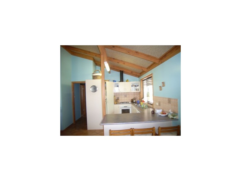 16 Plester Street, Port Denison WA 6525