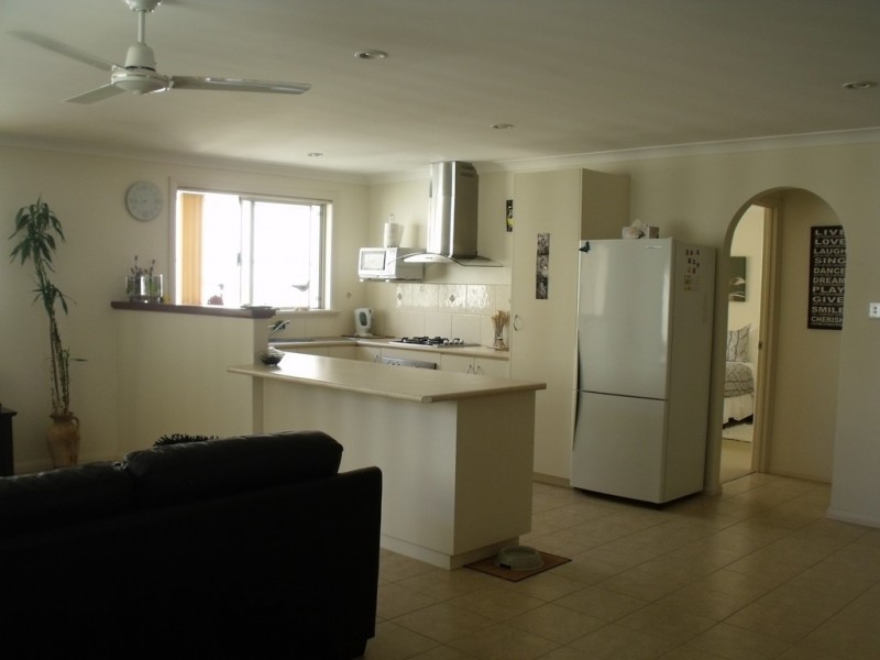 2/216 Stickland, Port Denison WA 6525