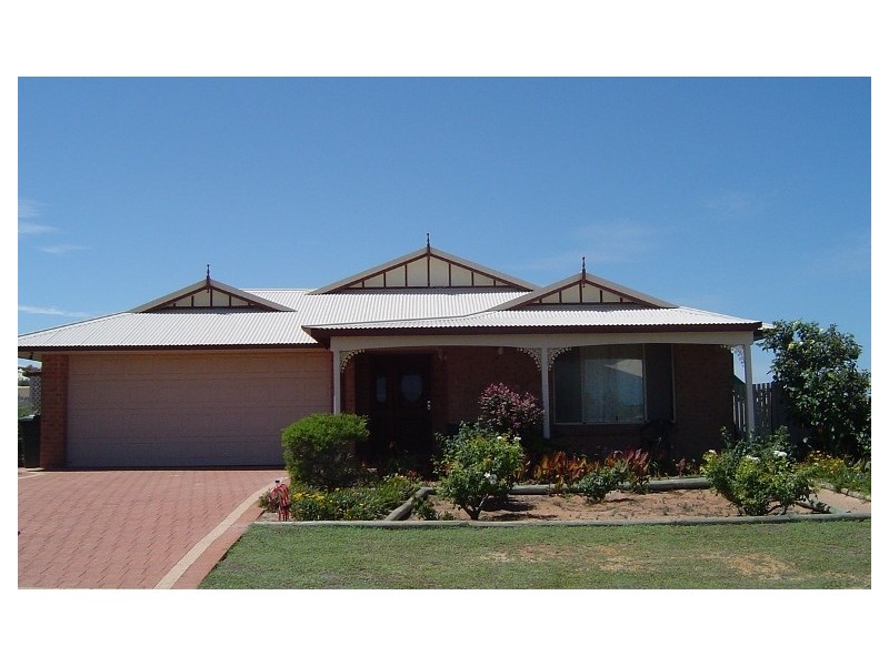 18 Sea Ripple Ave, Port Denison WA 6525