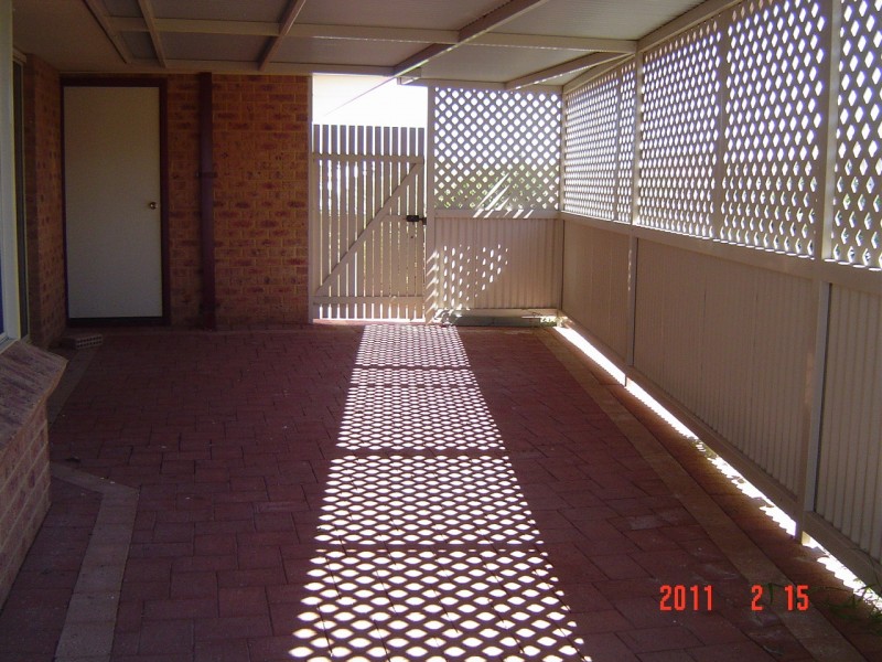 18 Sea Ripple Ave, Port Denison WA 6525