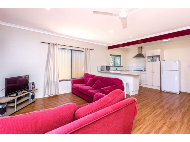 7 Pearse Road, Port Denison WA 6525