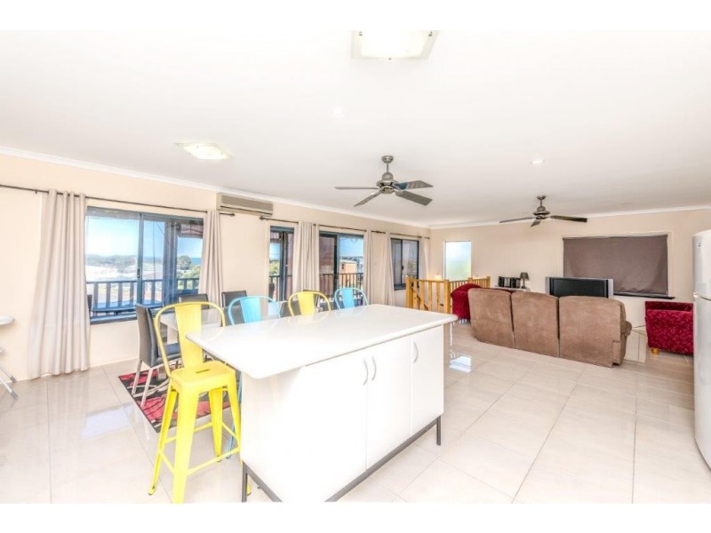 7 Pearse Road, Port Denison WA 6525