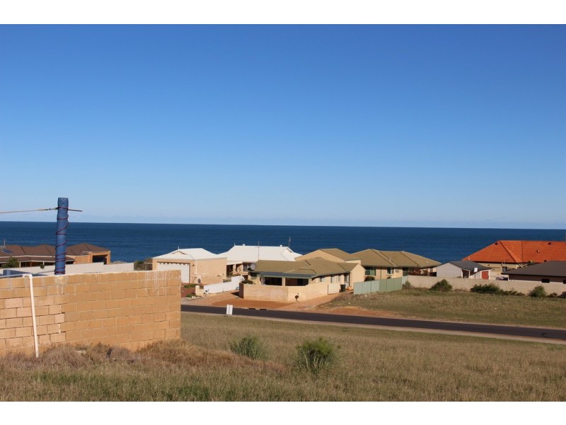 16 Turton Heights, Dongara WA 6525