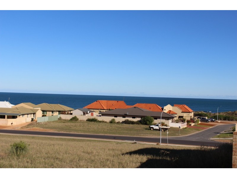 16 Turton Heights, Dongara WA 6525