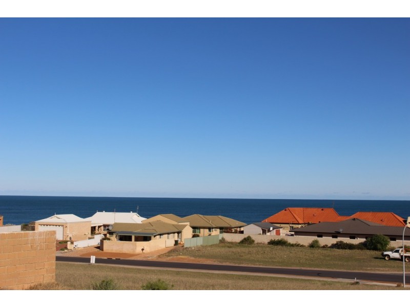 16 Turton Heights, Dongara WA 6525