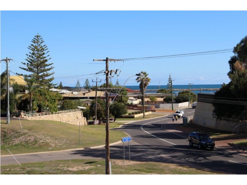 100 Point Leander Drive, Port Denison WA 6525