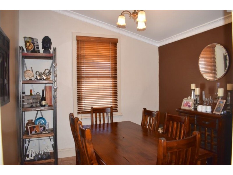 4 Lecaille Street, Dongara WA 6525