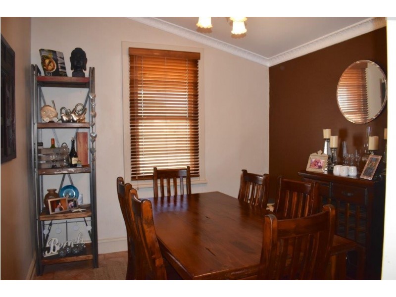 4 Lecaille Street, Dongara WA 6525