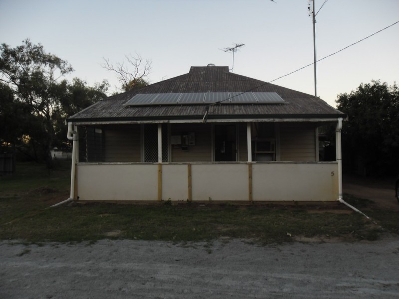 4 and 5 Yarra Street, Carnamah WA 6517