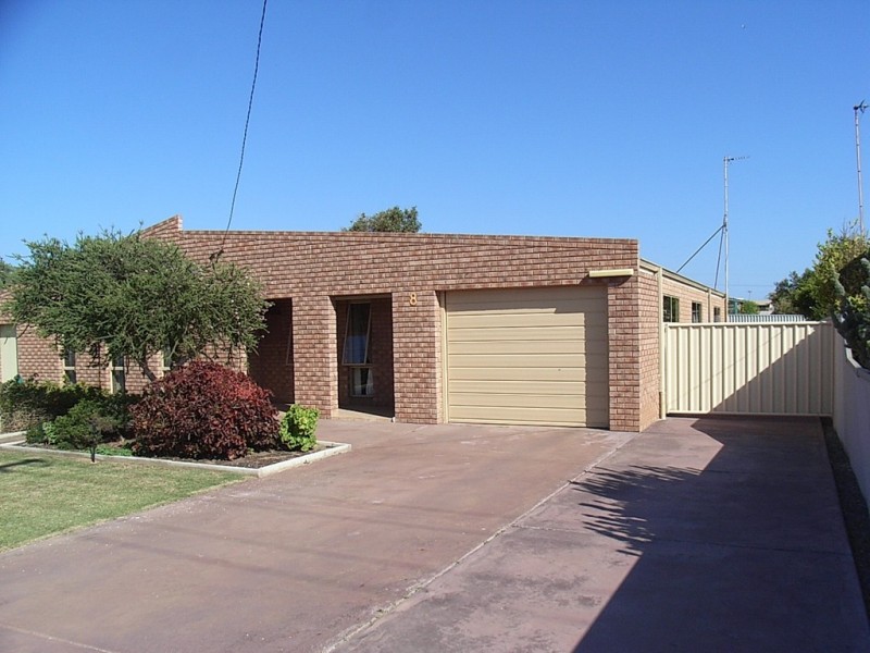 8 Fletcher Street, Port Denison WA 6525