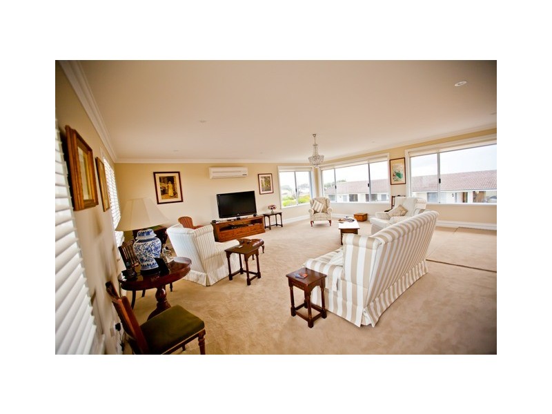 14 Carnarvon Street, Port Denison WA 6525