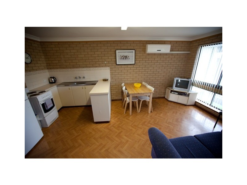 14 Carnarvon Street, Port Denison WA 6525