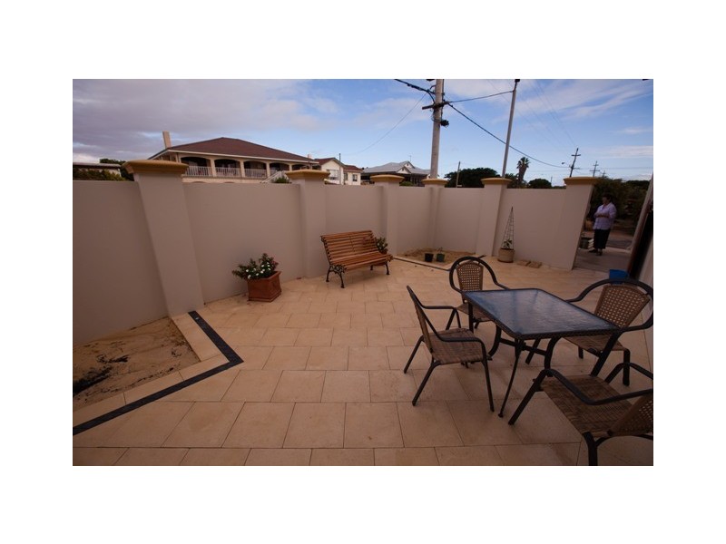 14 Carnarvon Street, Port Denison WA 6525