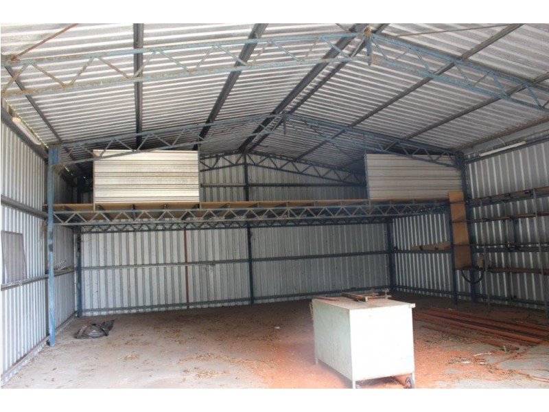 38 Tulloch Drive, Dongara WA 6525