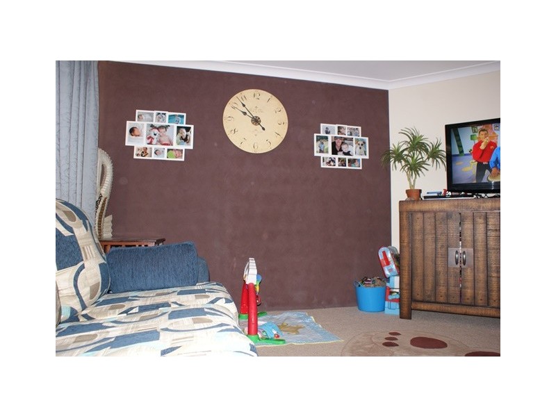 12 Gillam Drive, Dongara WA 6525