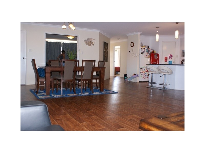 12 Gillam Drive, Dongara WA 6525