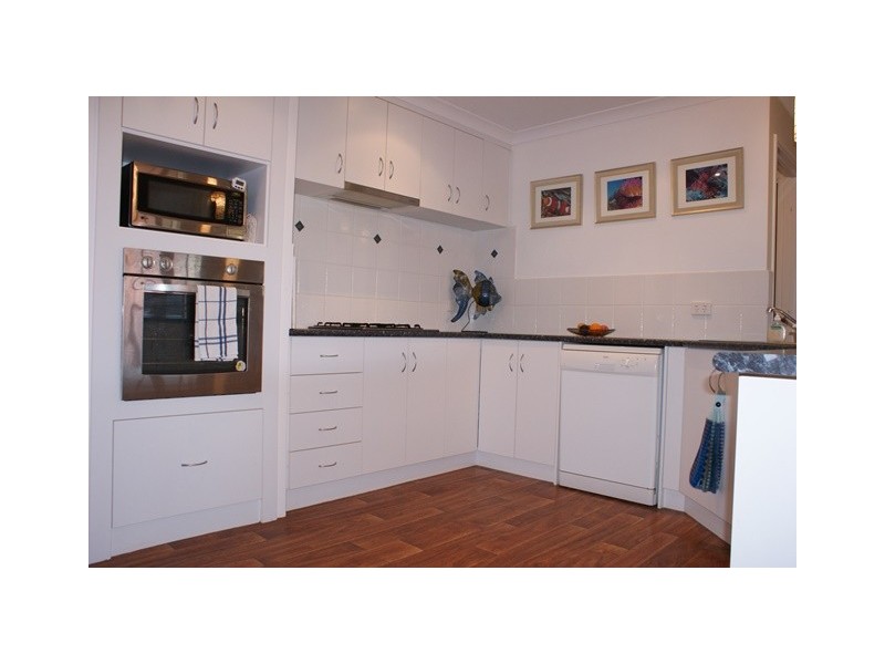 12 Gillam Drive, Dongara WA 6525