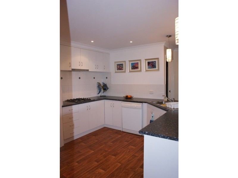 12 Gillam Drive, Dongara WA 6525