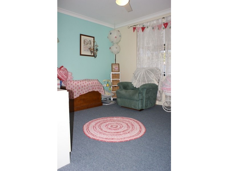 12 Gillam Drive, Dongara WA 6525