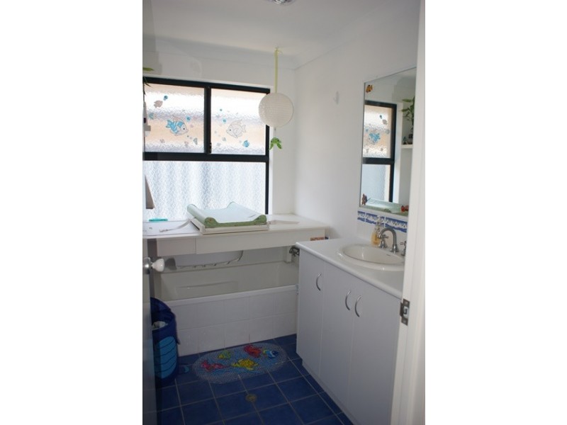 12 Gillam Drive, Dongara WA 6525