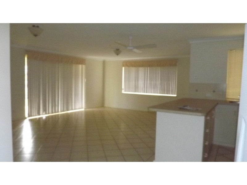 14 Peterwangy Place, Port Denison WA 6525