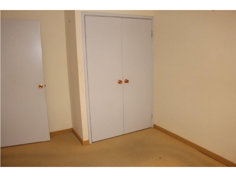 1 Irwin Crescent, Dongara WA 6525