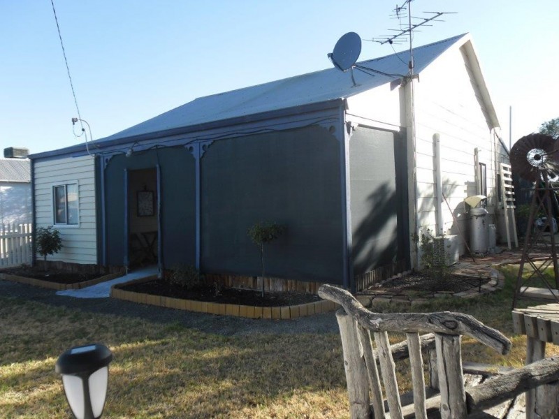 3 Niven Crescent, Carnamah WA 6517